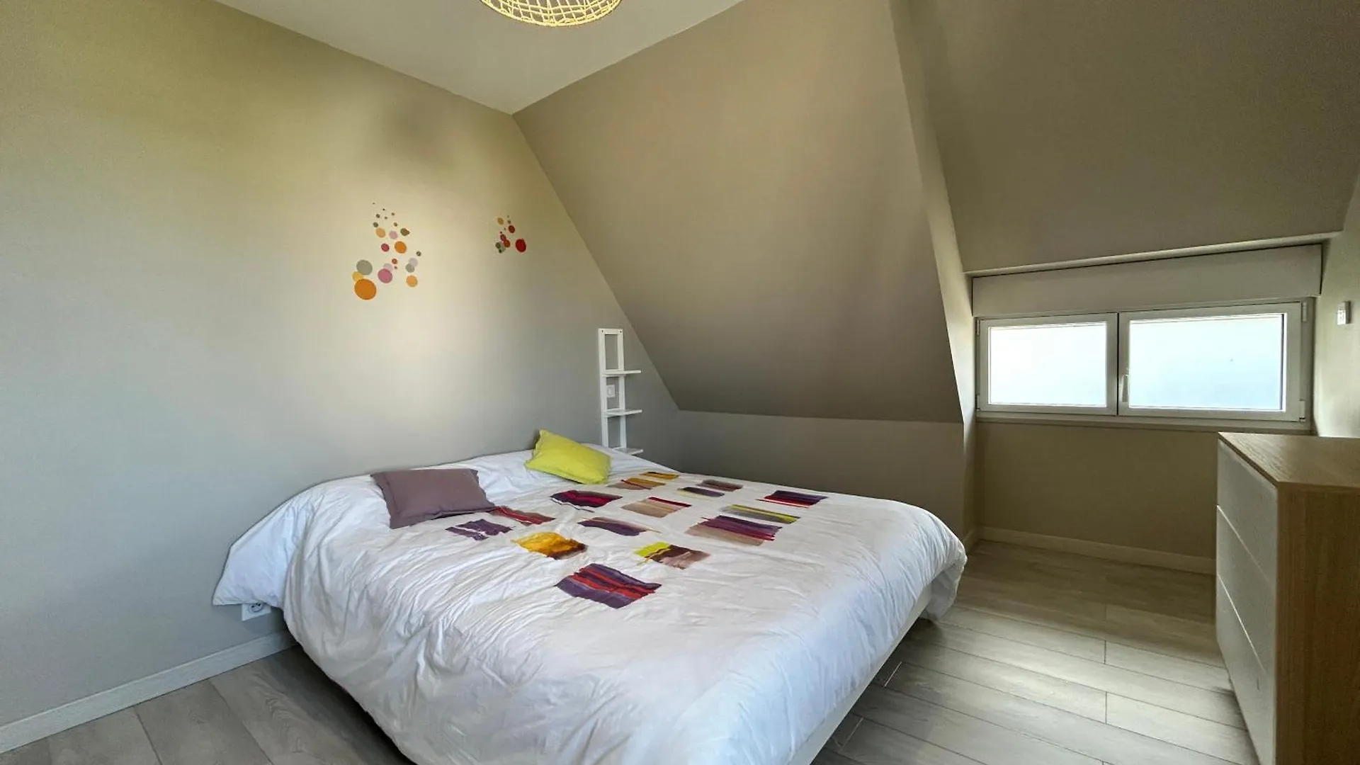 651 - Belle Maison En Pierre A 300M De La Plage. إيركي 0*,  فرنسا